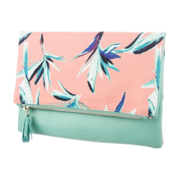 Anthropologie Rachel Pally Foldover Vegan clutch - Picture 4 of 16